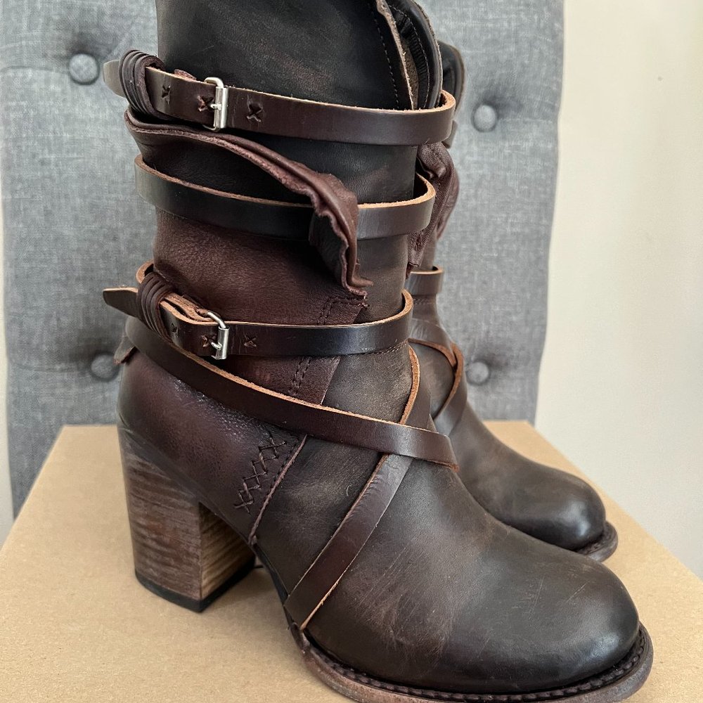 Freebird by Steven "Baker" leather boots